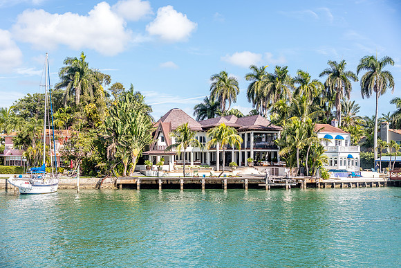 Miami-Millionaire-Row-Island-Queen-Cruise-3448-
