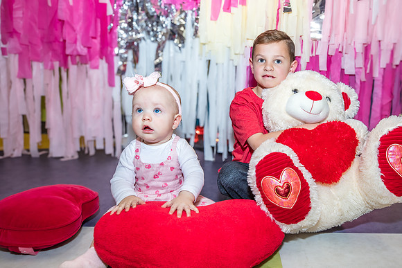 Valentines-Dance-Party-Fundraiser-IVES-2024-4393