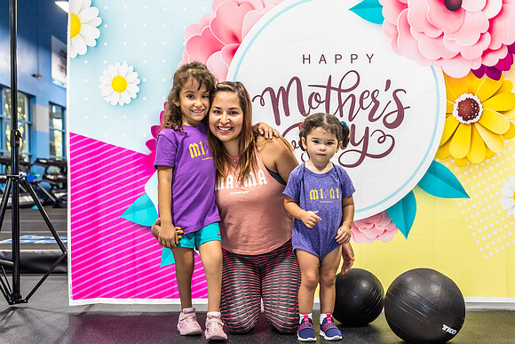 20220507-Burn-Boot-Camp-Mother-Day-Alejandra_2615-