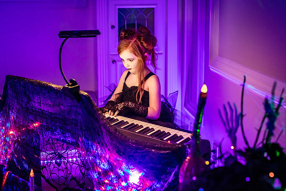 20221029-Piano-Masquerade-Concert-Bobby-Sedwick-6320