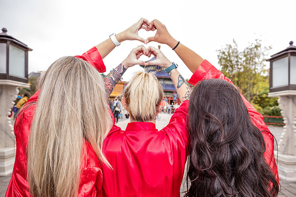 Valentine-Session-Momsies-Disney-Epcot-2022-0933