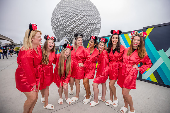 Valentine-Session-Momsies-Disney-Epcot-2022-0758