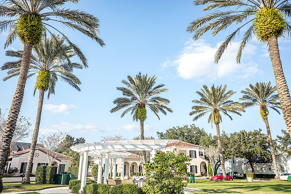 Celebration-Holiday-Home-Tour-2022_Stop5-1204-Downey-Pl-7154