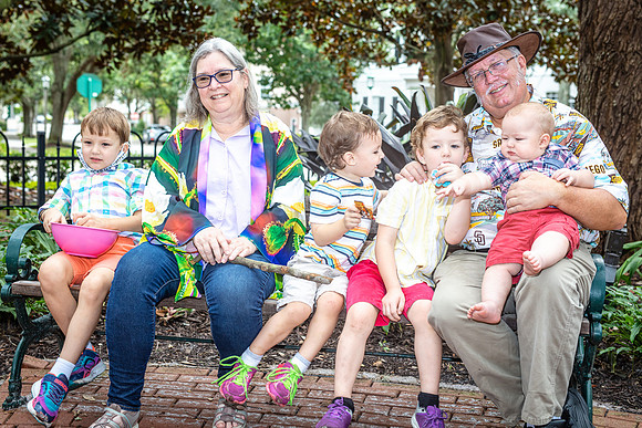 20220928-Sharon-HeartSwell-Family-Session-5326