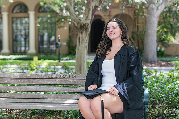 20250502-Lucinda-grad-session-9603