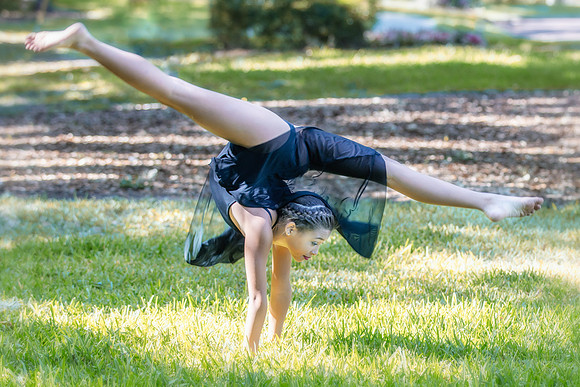 Jordan-Dancer-at-Dickson-Azalea-Park-2498