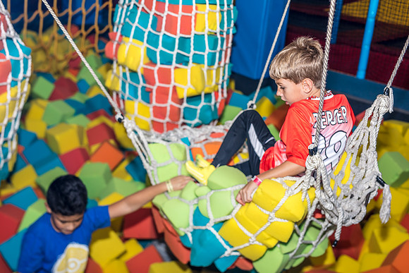 Henry-7th-Birthday-Planet-Obstacle-2402