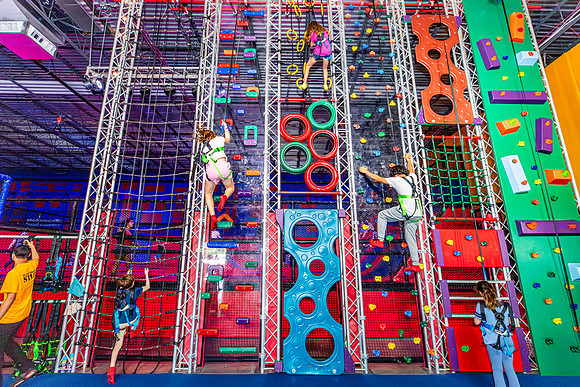 20250309-Hayden-8-Birthday-Party-Planet-Obstacle-Davenport-1972