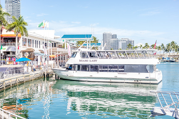 Miami-Millionaire-Row-Island-Queen-Cruise-3378