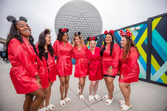 Valentine-Session-Momsies-Disney-Epcot-2022-0766