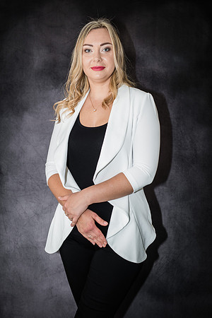 20220803-Headshot-Jane-3810