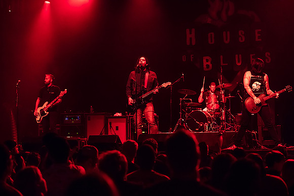 Broken-Streetlights_House-of-Blues-5193