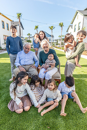 20241130-Elsbeth-Arce-Family-Session-Evermore-4958