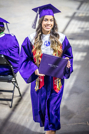 20220524-High-School-Graduation-Isabela-3361