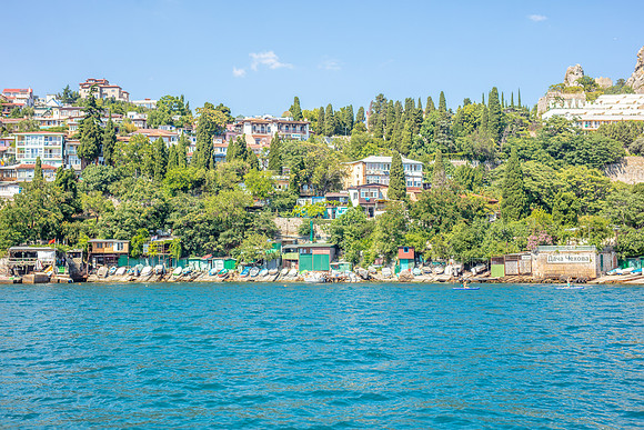 Crimea-Alushta-Yalta-9381-