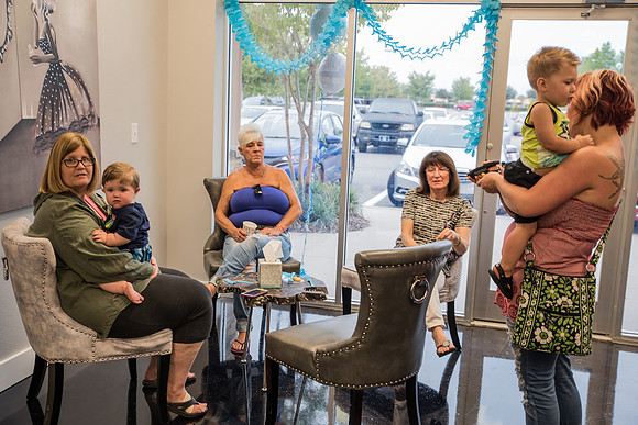 Salon-by-Rebecca-Juarez-7389.jpg