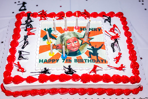 Henry-7th-Birthday-Planet-Obstacle-2355cake