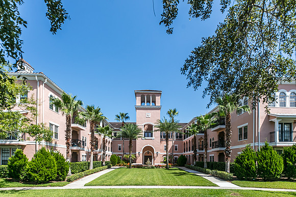 20250726-Condo-211-Longview-Ave-Celebration-Ryan-Mondics-9308