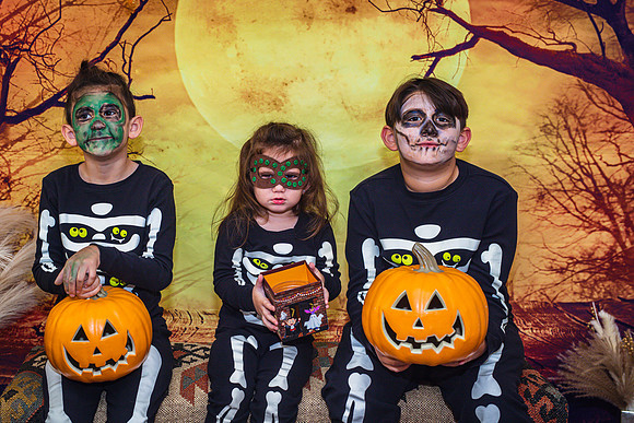 Halloween-Mini-2022-Helda-Allen-5718