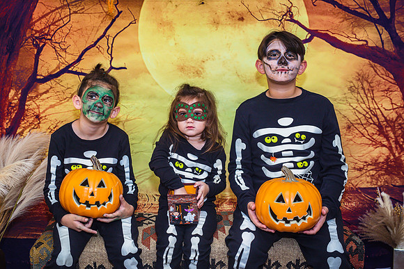 Halloween-Mini-2022-Helda-Allen-5719