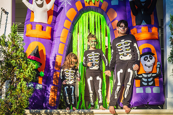 Halloween-Mini-2022-Helda-Allen-5732