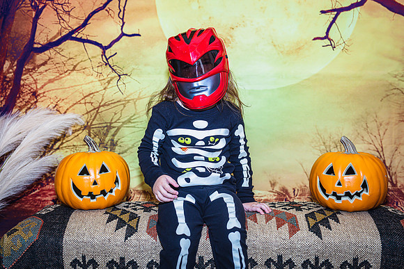 Halloween-Mini-2022-Helda-Allen-5753
