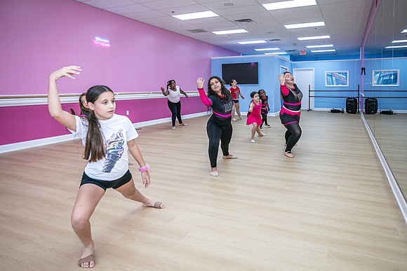 20250814-Dance-Station-Studios-Classes-0198
