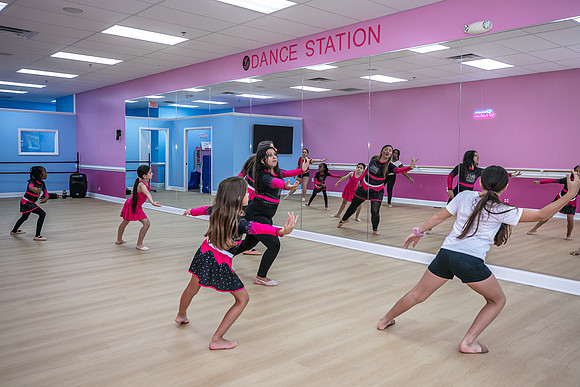 20250814-Dance-Station-Studios-Classes-0196