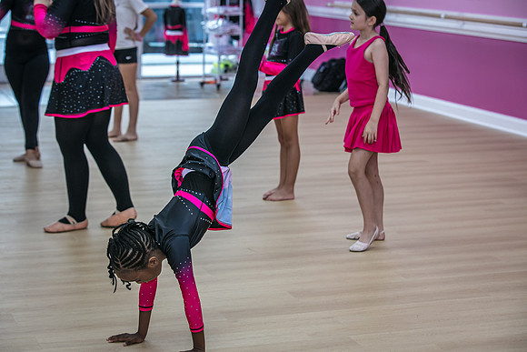 20250814-Dance-Station-Studios-Classes-0230