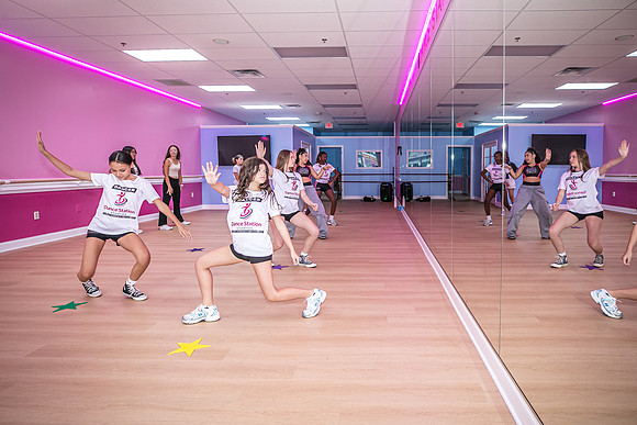 20250814-Dance-Station-Studios-Classes-0339