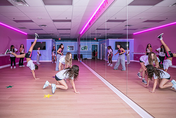 20250814-Dance-Station-Studios-Classes-0340
