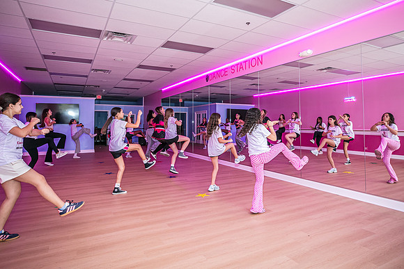 20250814-Dance-Station-Studios-Classes-0353