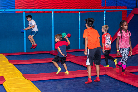 Henry-7th-Birthday-Planet-Obstacle-2456