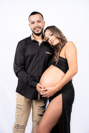 09272025-Maternity-Studio-Session-Perez-9662