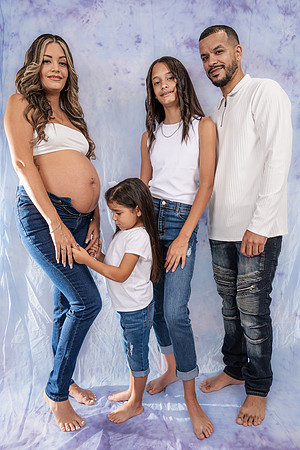 09272025-Maternity-Studio-Session-Perez-9542