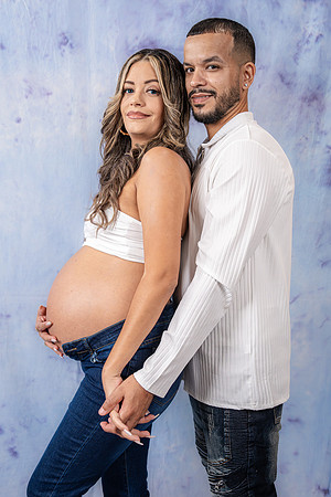 09272025-Maternity-Studio-Session-Perez-9567
