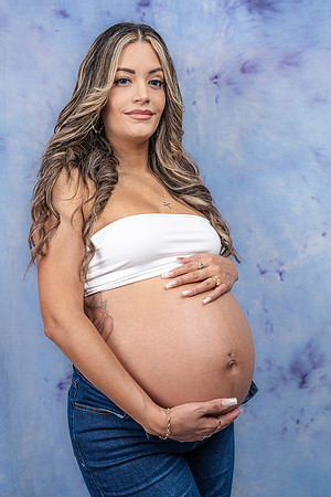 09272025-Maternity-Studio-Session-Perez-9597