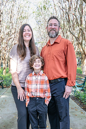 20251018-Catherine-Breen-Thomas-Family-Session-3246