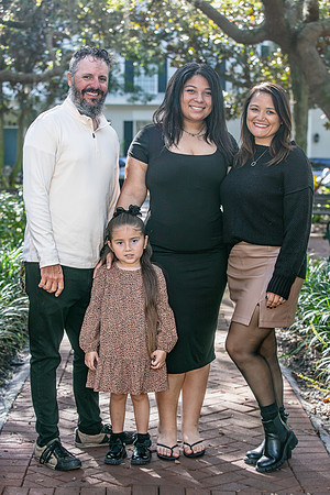 20251018-Catherine-Breen-Thomas-Family-Session-3288-