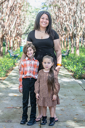 20251018-Catherine-Breen-Thomas-Family-Session-3363