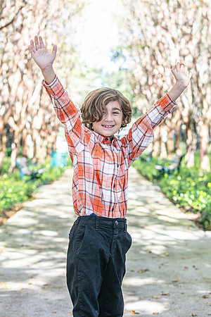 20251018-Catherine-Breen-Thomas-Family-Session-3377