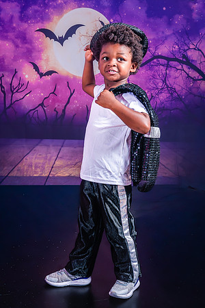 1-7_20251019-Dance-Station-Studios-Halloween-Photo-Shoot-0327
