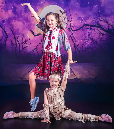 10-2_20251019-Dance-Station-Studios-Halloween-Photo-Shoot-0361