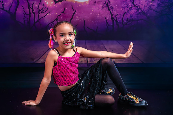 11-1-20251019-Dance-Station-Studios-Halloween-Photo-Shoot-0459