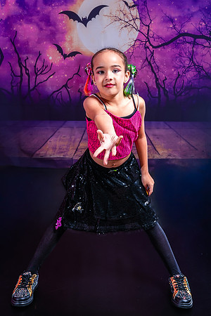 11-3_20251019-Dance-Station-Studios-Halloween-Photo-Shoot-0487