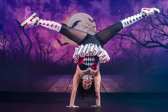 12-4_20251019-Dance-Station-Studios-Halloween-Photo-Shoot-0560