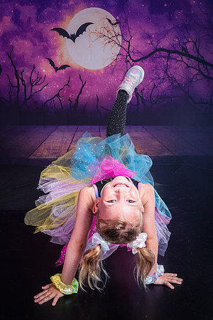 19-2_20251019-Dance-Station-Studios-Halloween-Photo-Shoot-2