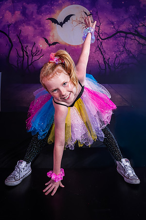 20-1_20251019-Dance-Station-Studios-Halloween-Photo-Shoot-0109