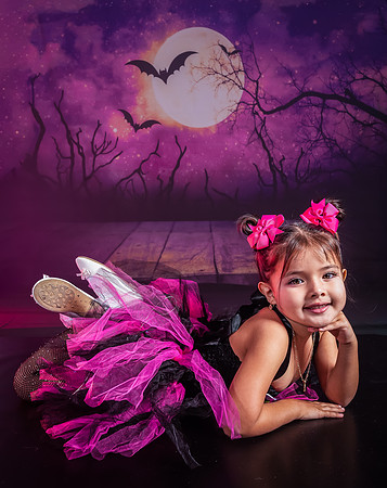 23-6_20251019-Dance-Station-Studios-Halloween-Photo-Shoot-0426