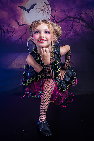 28-3_20251019-Dance-Station-Studios-Halloween-Photo-Shoot-0730
